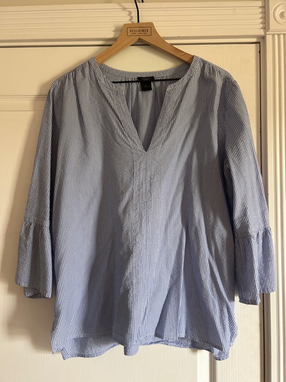 Ann Taylor Factory Blue and White Seersucker Stripe V-Neck Blouse